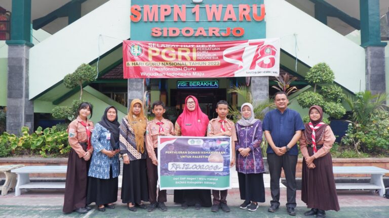 SMP Negeri 1 Waru Galang Dukungan Kemanusiaan untuk Palestina